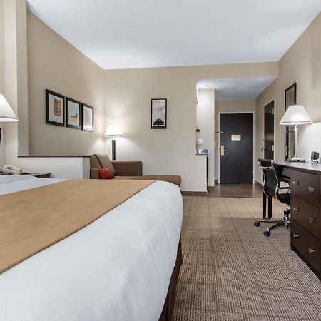 Comfort Suites Lafayette University Area מראה חיצוני תמונה