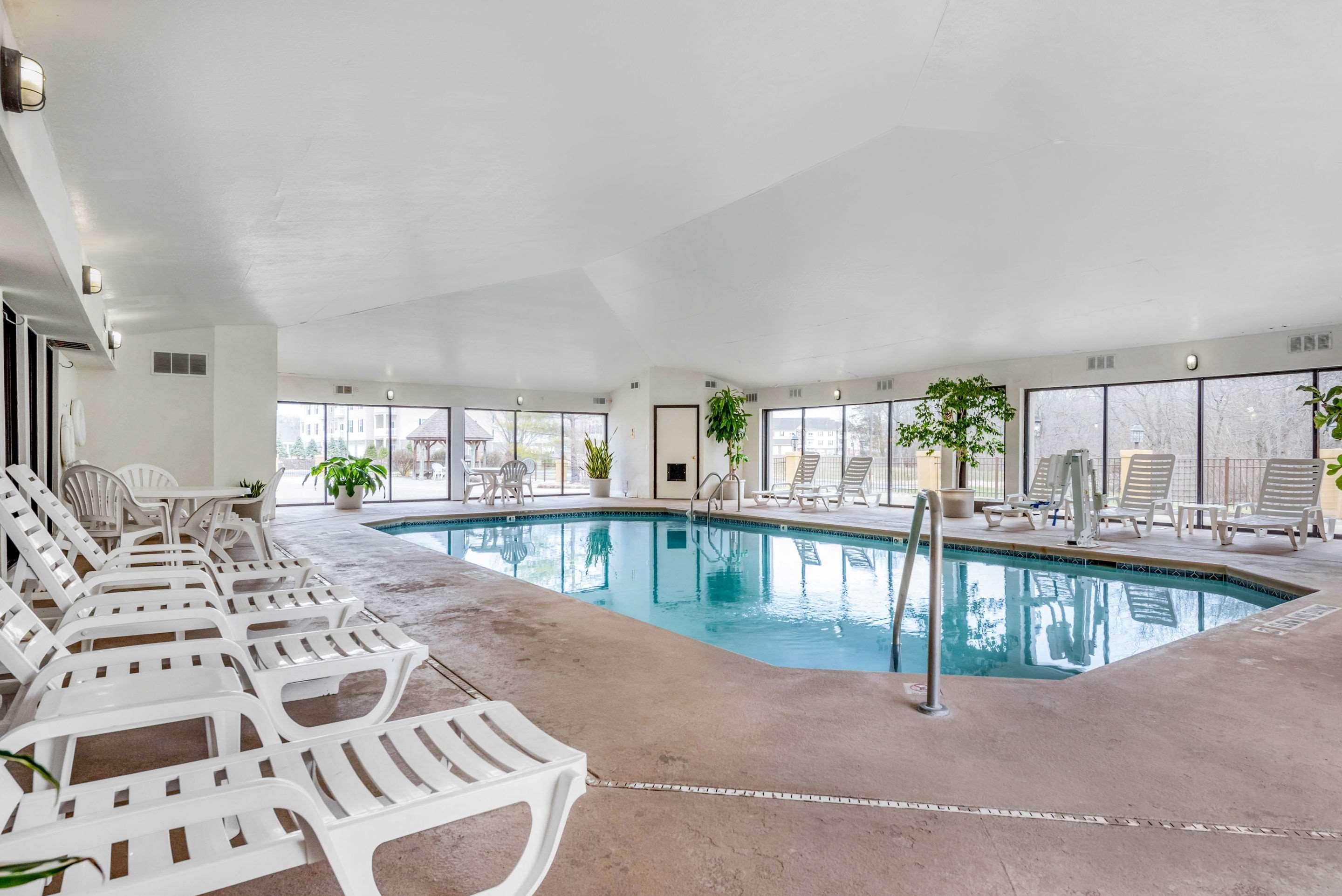 Comfort Suites Lafayette University Area מראה חיצוני תמונה