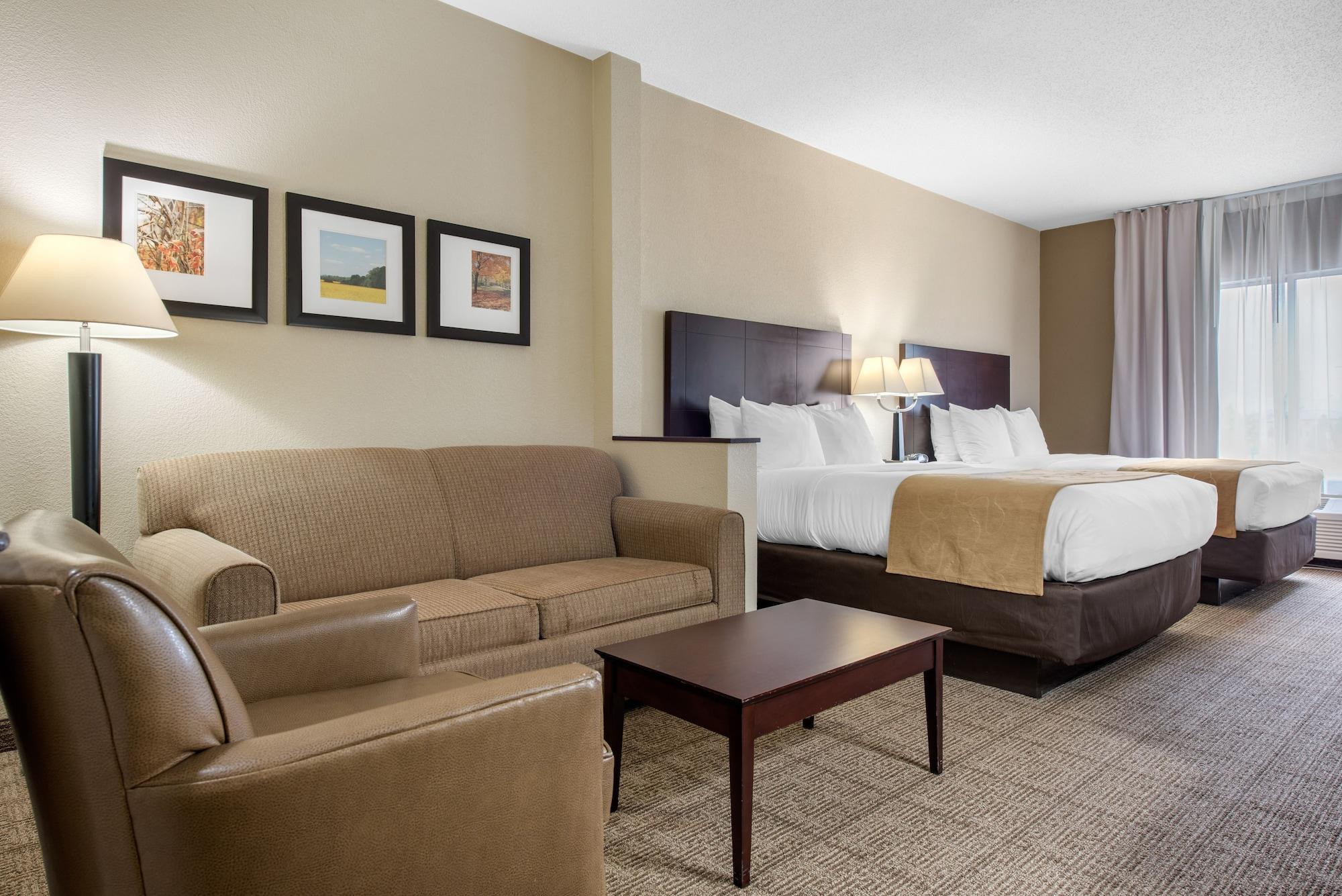 Comfort Suites Lafayette University Area מראה חיצוני תמונה