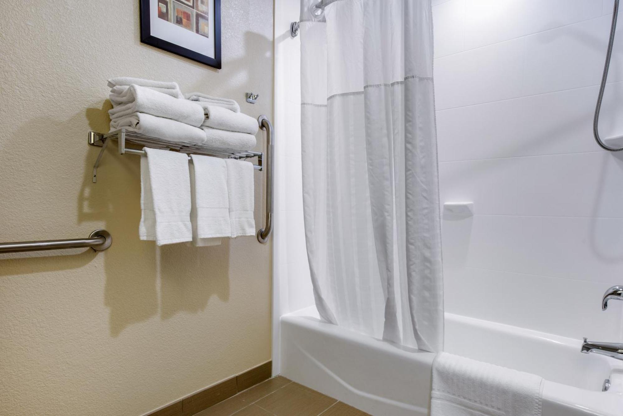 Comfort Suites Lafayette University Area מראה חיצוני תמונה